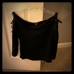 Guess top with lace up sleeves